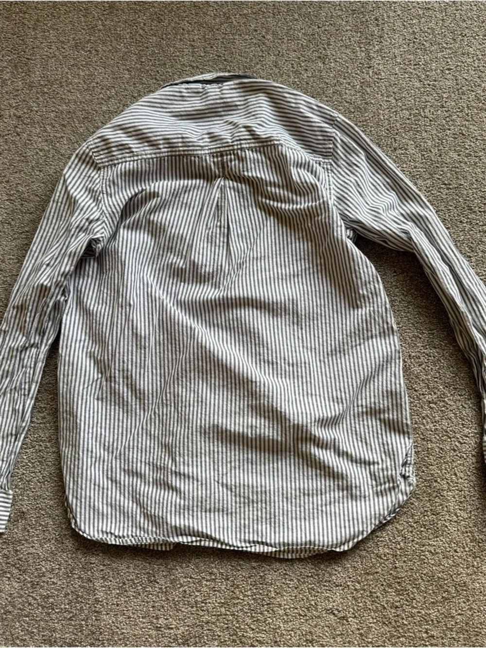 100% Cotton Old Navy Button Down Long Sleeve Shirts Lot of Three - Picture 6 of 13